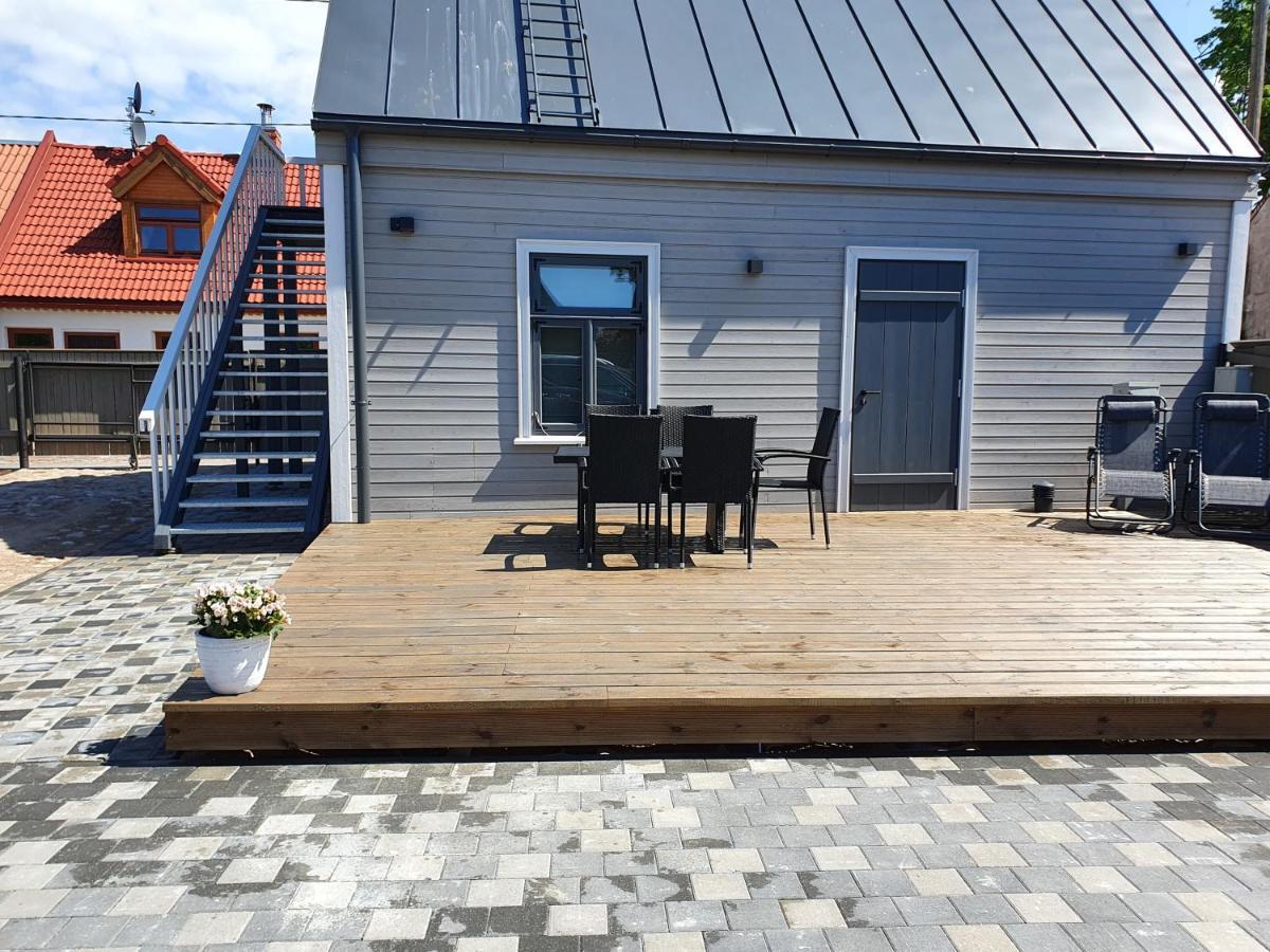 Kk Apartment Ventspils Exteriör bild